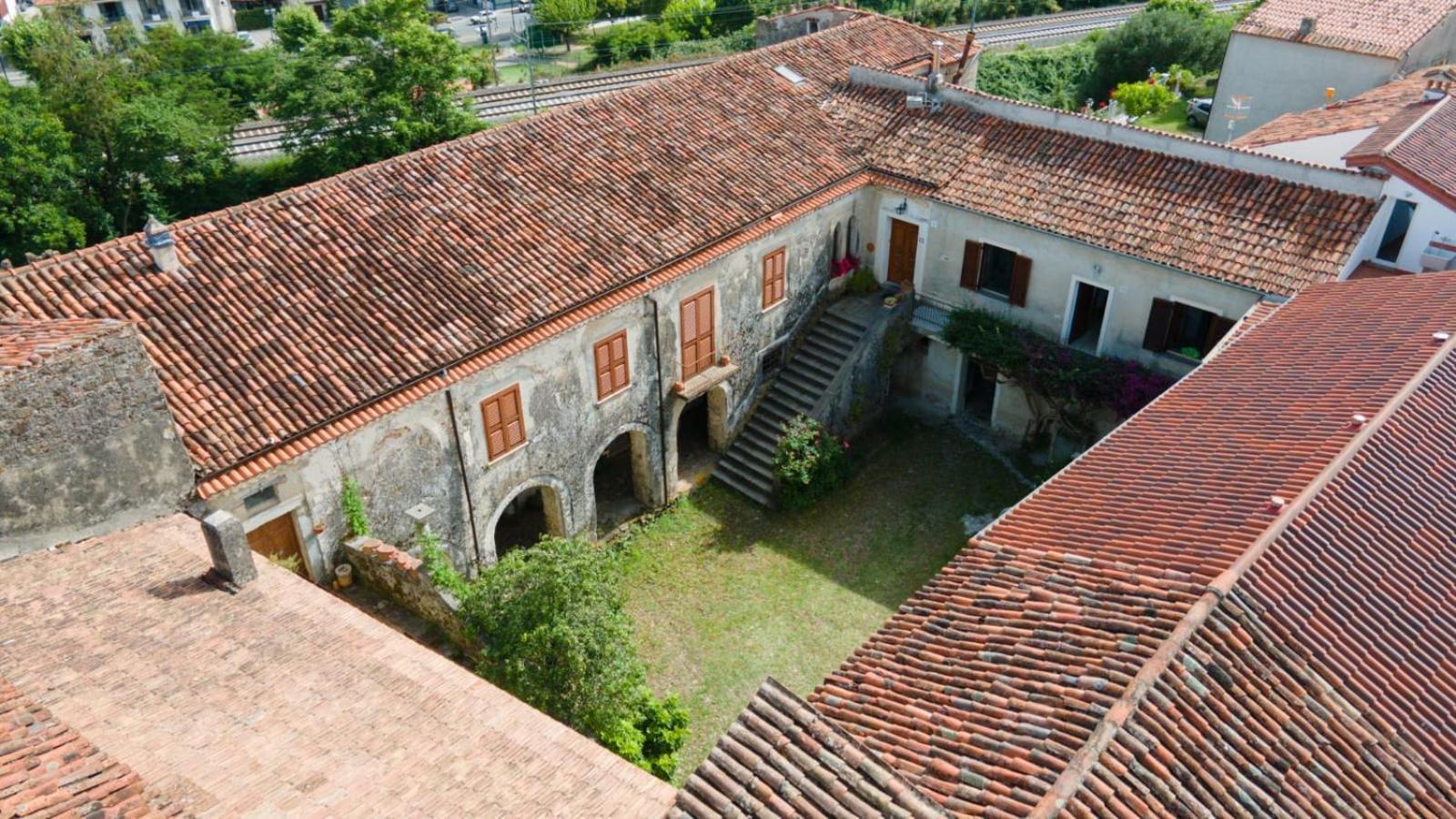 Bed and Breakfast Maison De Curtis Policastro Bussentino Exterior foto