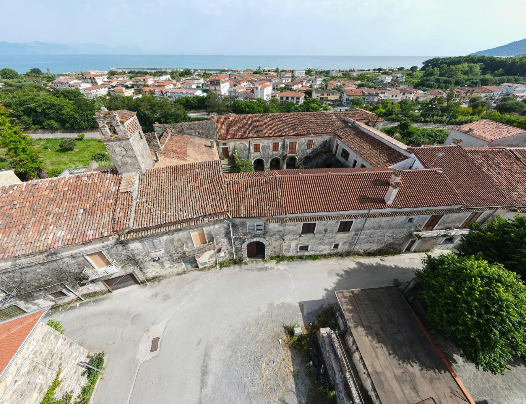 Bed and Breakfast Maison De Curtis Policastro Bussentino Exterior foto